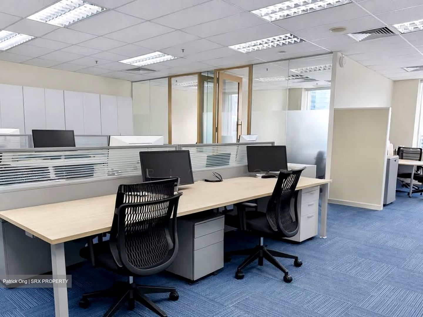 One Raffles Place (D1), Office #570950401